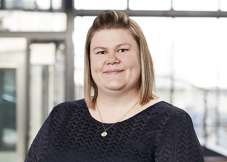 Louise Henriksen, Manager, HD (R)