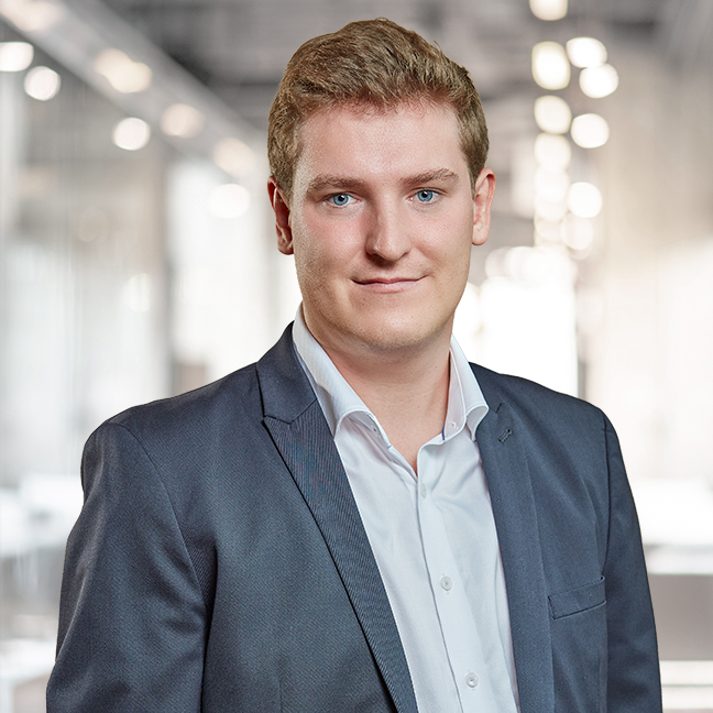 Mathias Møller, Trainee, AP Graduate in Financial Management